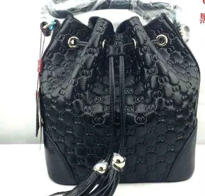 Bolsa Vintage de Couro Tipo Balde para Mulheres - Design Versátil
